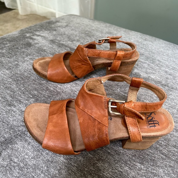 NEW Sofft Melina Size 9.5 Leather Buckle Ankle Strap Open Toe Block Heel Sandals - Picture 14 of 16